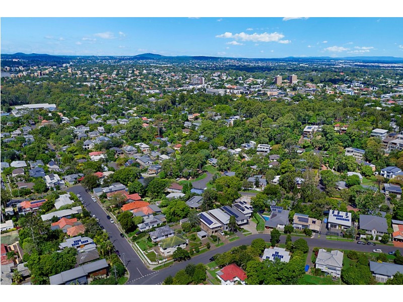 54 Kapunda Street, Toowong QLD 4066