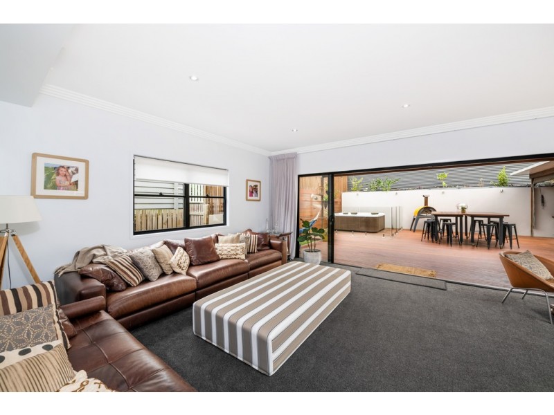 60 Raymont Road, Grange QLD 4051