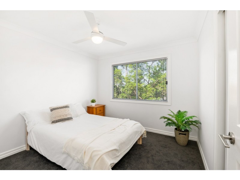 2 Stuartholme Road, Bardon QLD 4065