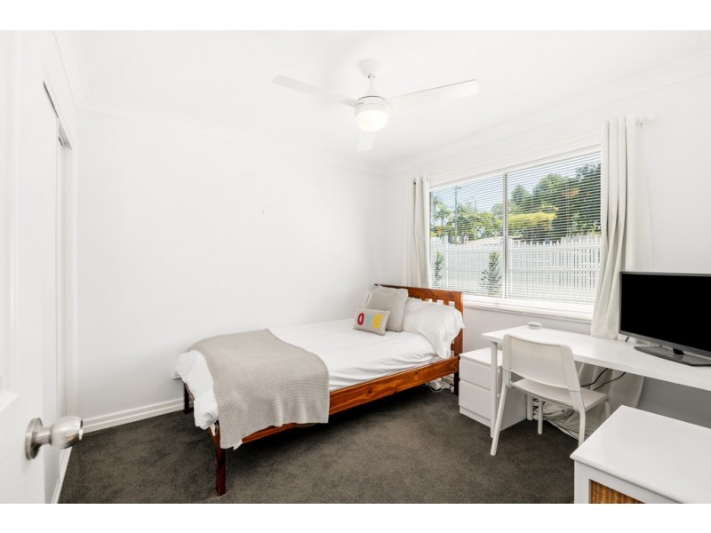 2 Stuartholme Road, Bardon QLD 4065