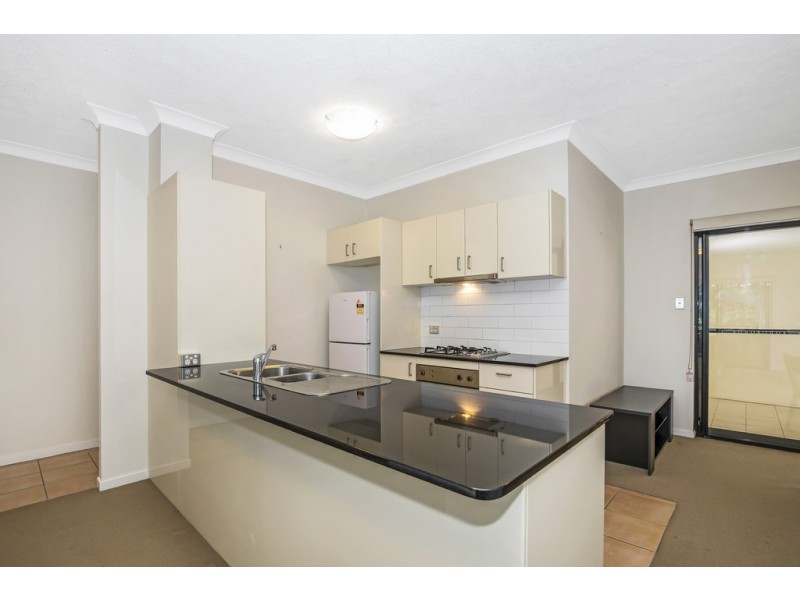 4/120 Commercial Road, Teneriffe QLD 4005