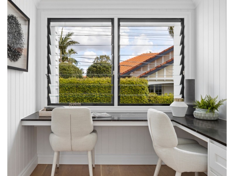 8 Garfield Drive, Paddington QLD 4064