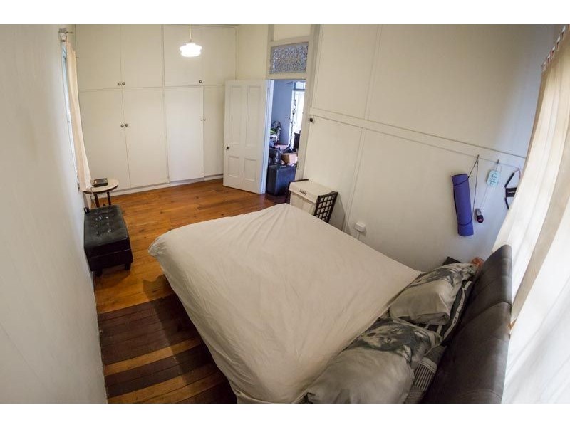 25 Croydon Street, Toowong QLD 4066