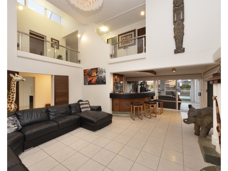 40 Courageous Court, Newport QLD 4020