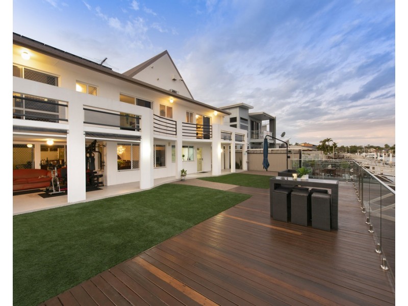 40 Courageous Court, Newport QLD 4020