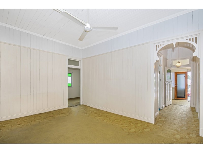 12 Stephenson Street, Bardon QLD 4065