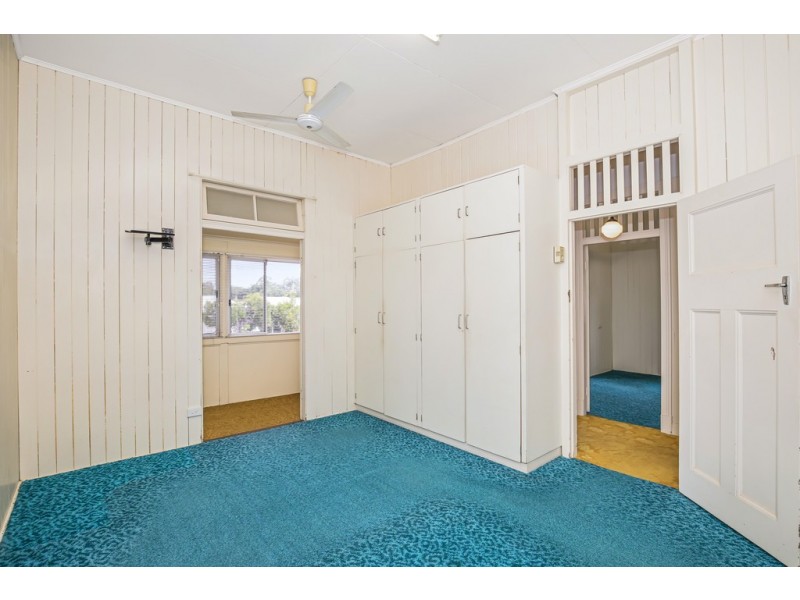 12 Stephenson Street, Bardon QLD 4065