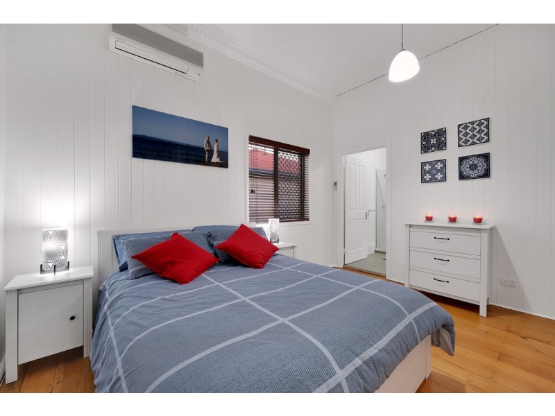 106 Arthur Terrace, Red Hill QLD 4059