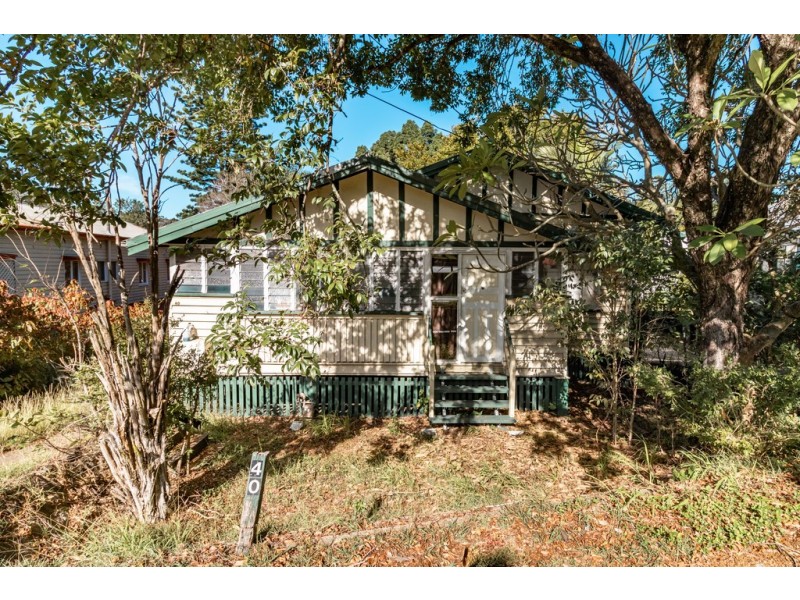40 Balmoral Street, Hawthorne QLD 4171