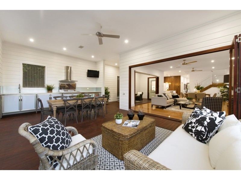 17 Glanmire Street, Paddington QLD 4064