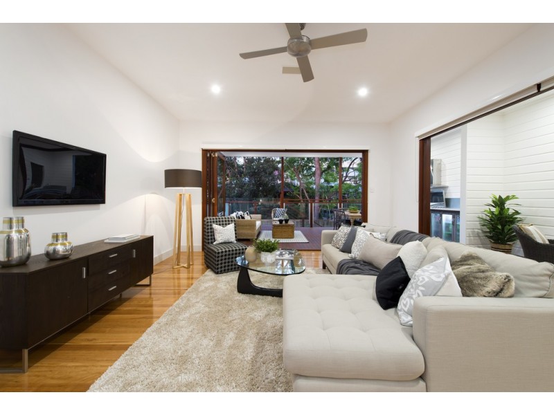 17 Glanmire Street, Paddington QLD 4064