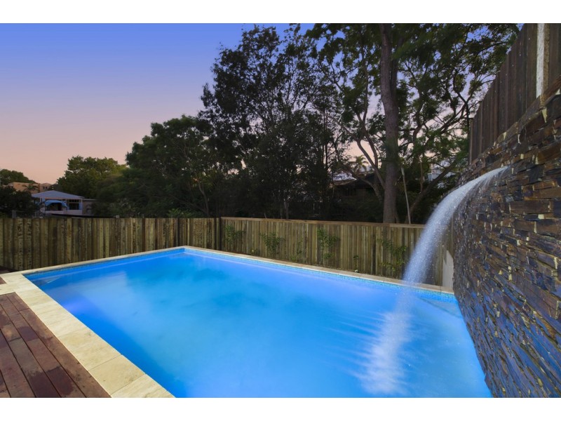 17 Glanmire Street, Paddington QLD 4064