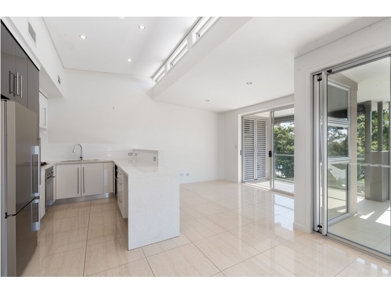 7/12 Kings Road, Taringa QLD 4068