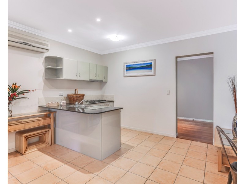 19 Agnes Street, Auchenflower QLD 4066