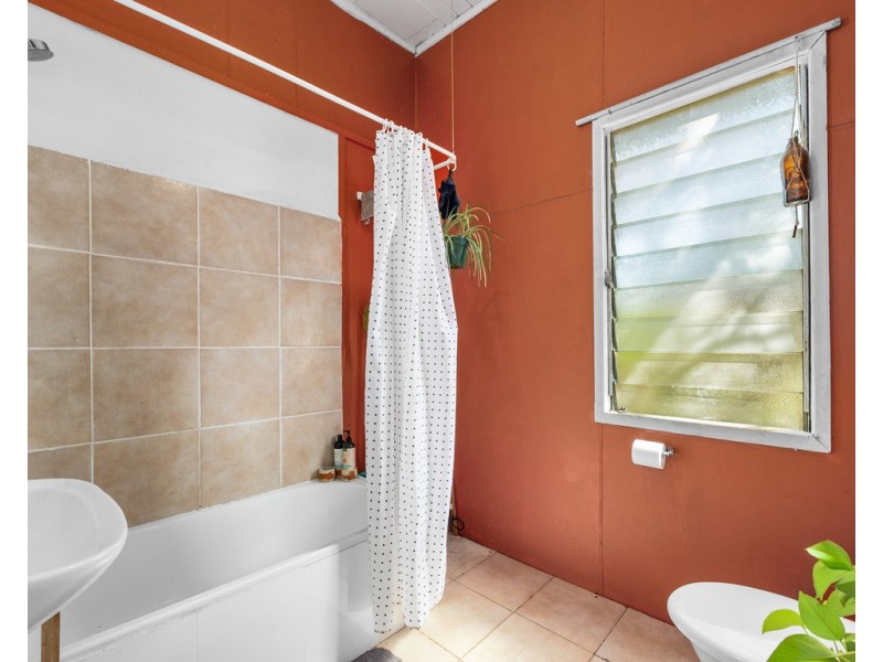 105 Haig Road, Auchenflower QLD 4066