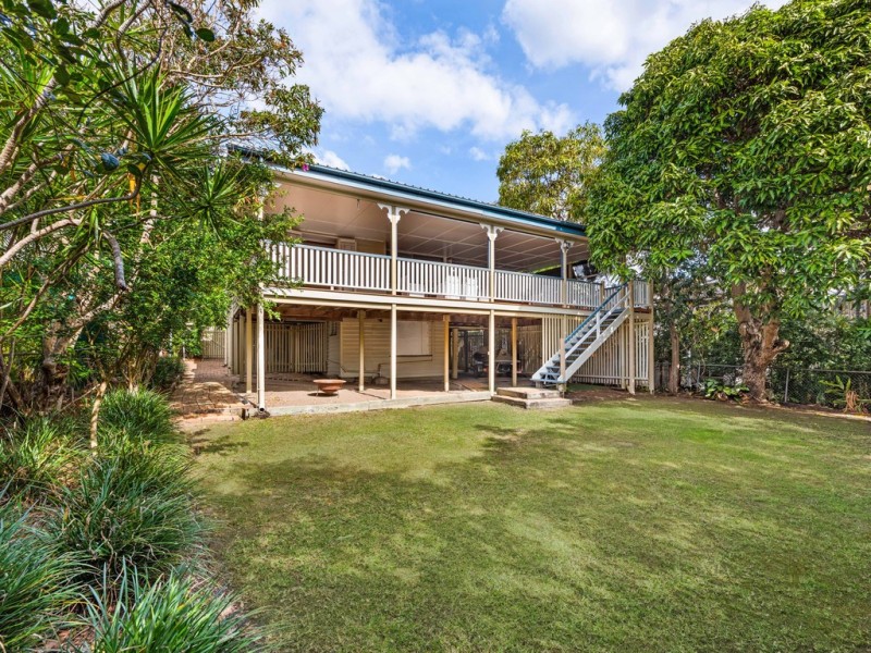 73 Kauri Road, Ashgrove QLD 4060