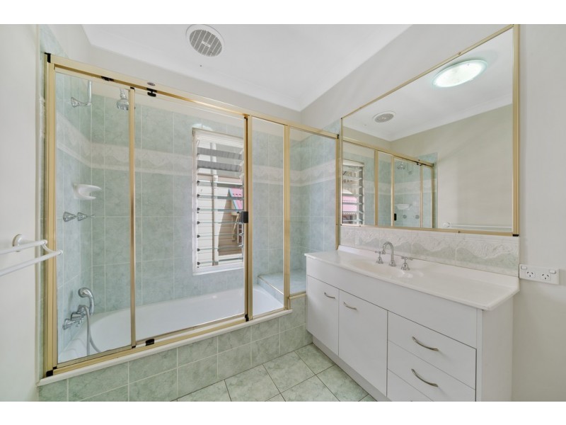 29 Enoggera Road, Newmarket QLD 4051