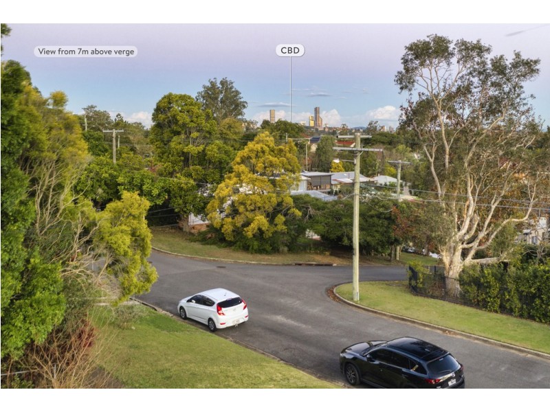 17 Yates Avenue, Ashgrove QLD 4060