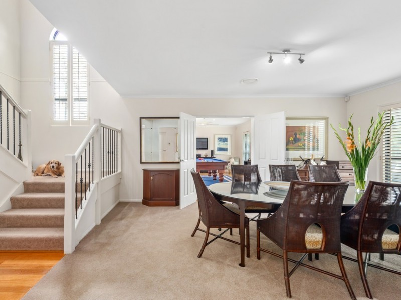 31 Brompton Place, Brookfield QLD 4069