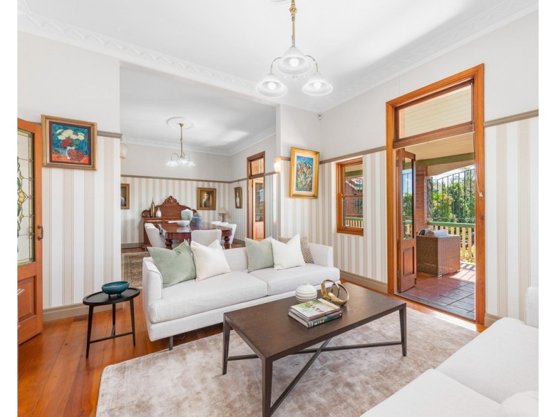 42 Queens Road, Clayfield QLD 4011