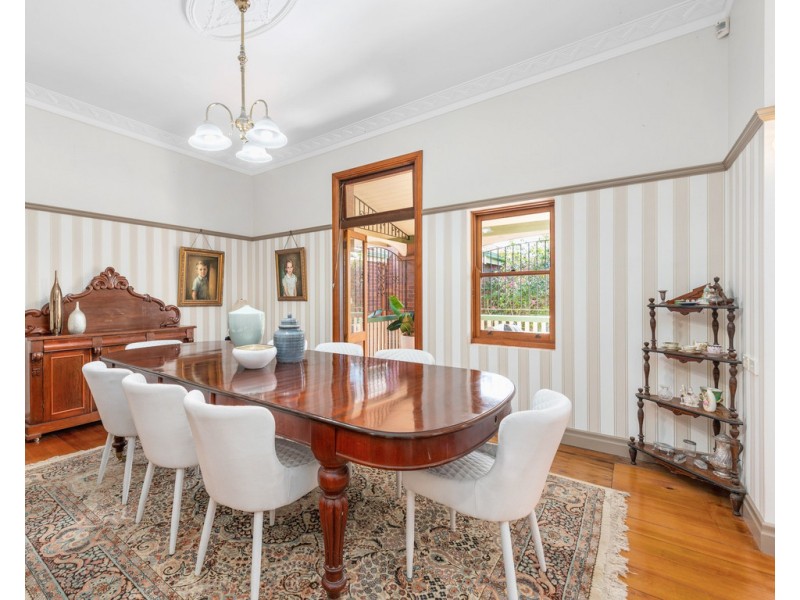 42 Queens Road, Clayfield QLD 4011