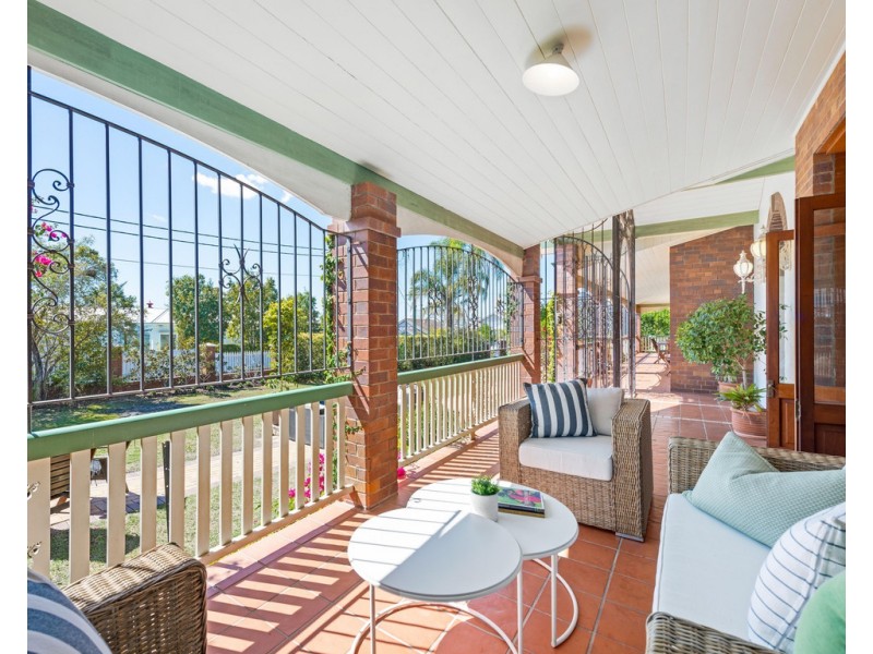 42 Queens Road, Clayfield QLD 4011