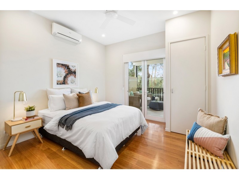 46 Dudley Street, Bardon QLD 4065