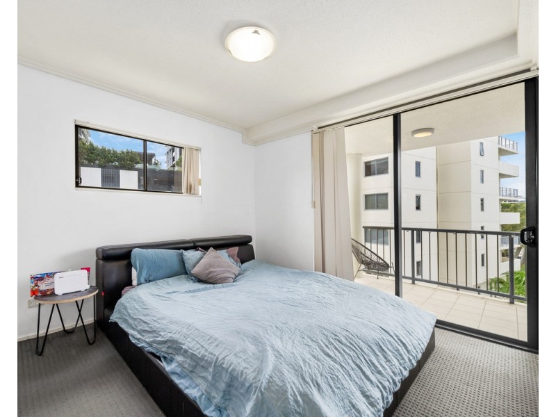 1044/18 Manning Street, Milton QLD 4064