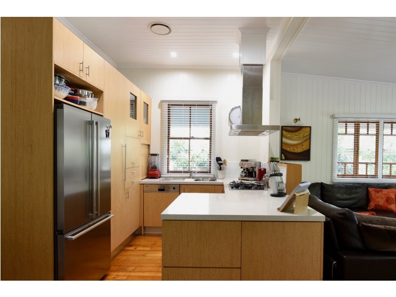 20 Devonshire Street, Ashgrove QLD 4060