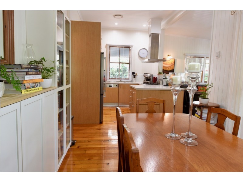 20 Devonshire Street, Ashgrove QLD 4060