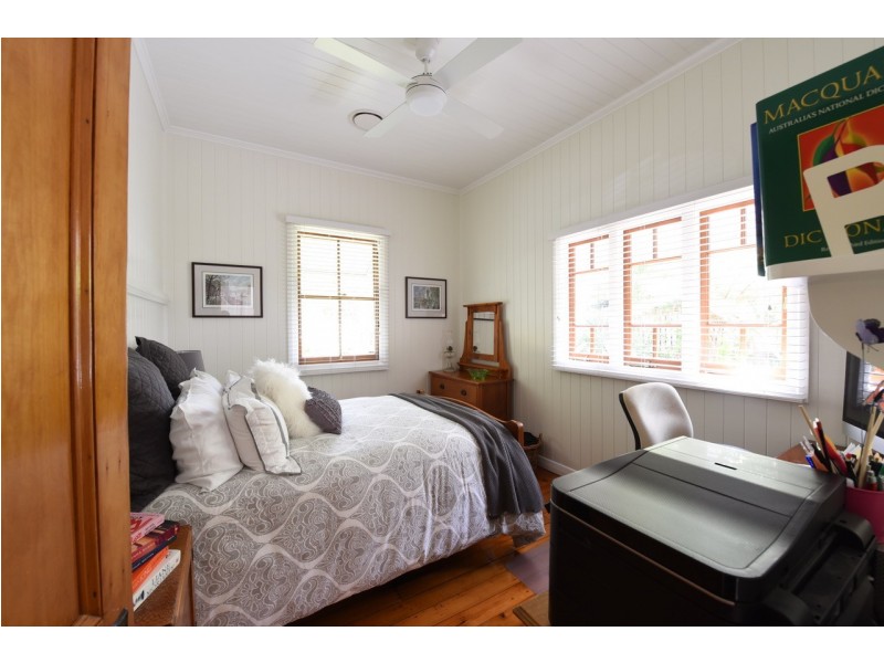 20 Devonshire Street, Ashgrove QLD 4060