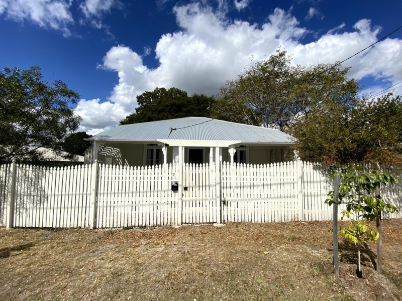 7 Edith Terrace, Red Hill QLD 4059