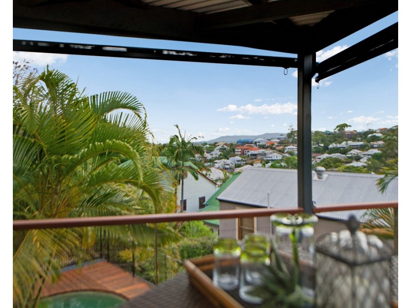 29 O’Connell Place, Red Hill QLD 4059