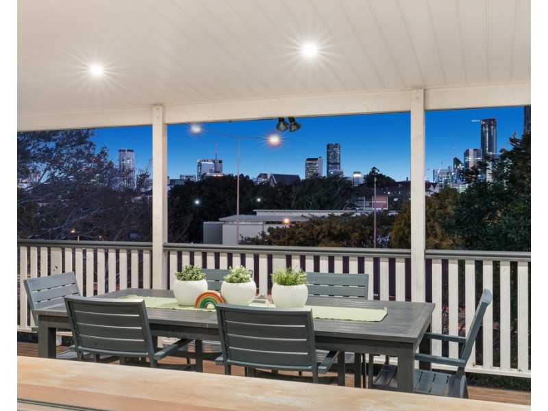 11 Normanby Terrace, Kelvin Grove QLD 4059