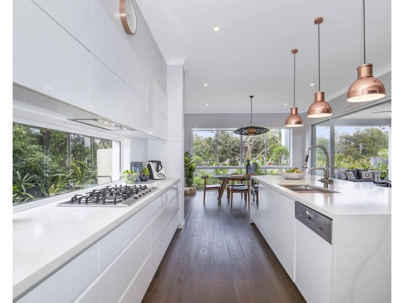 15 Garema Street, Indooroopilly QLD 4068