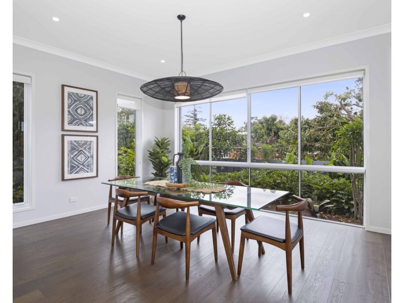 15 Garema Street, Indooroopilly QLD 4068