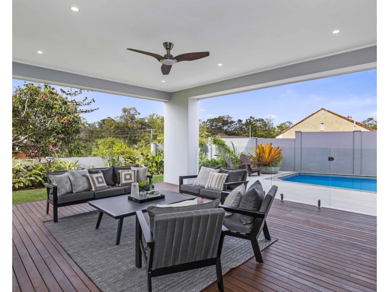 15 Garema Street, Indooroopilly QLD 4068