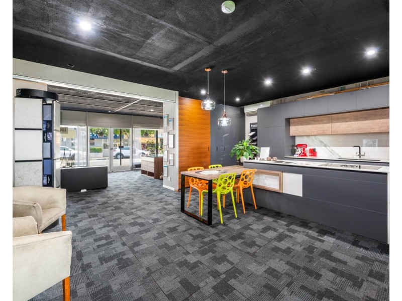 80 MacGregor Terrace, Bardon QLD 4065