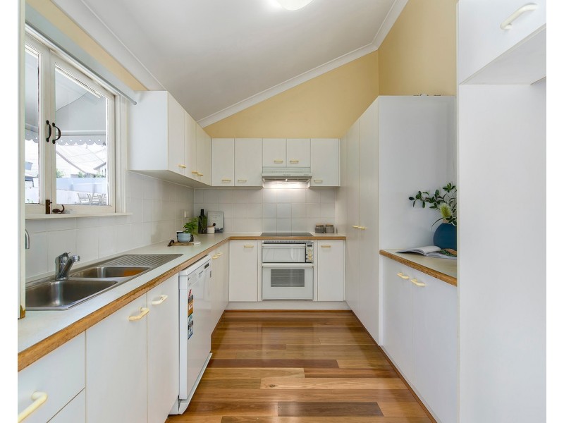 73 Cricket Street, Petrie Terrace QLD 4000