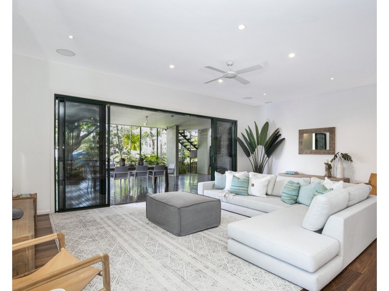 43 Lilley Road, Bardon QLD 4065