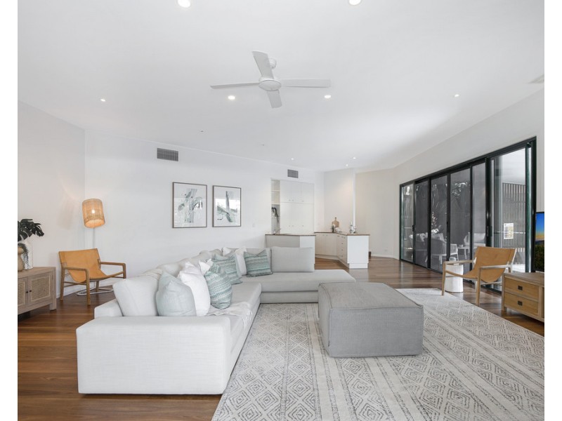 43 Lilley Road, Bardon QLD 4065