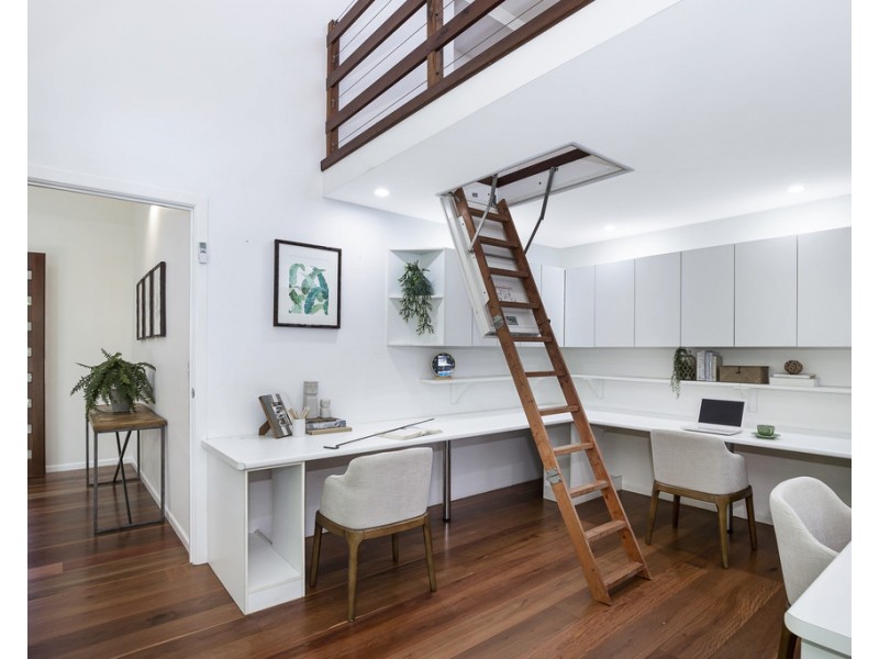 43 Lilley Road, Bardon QLD 4065