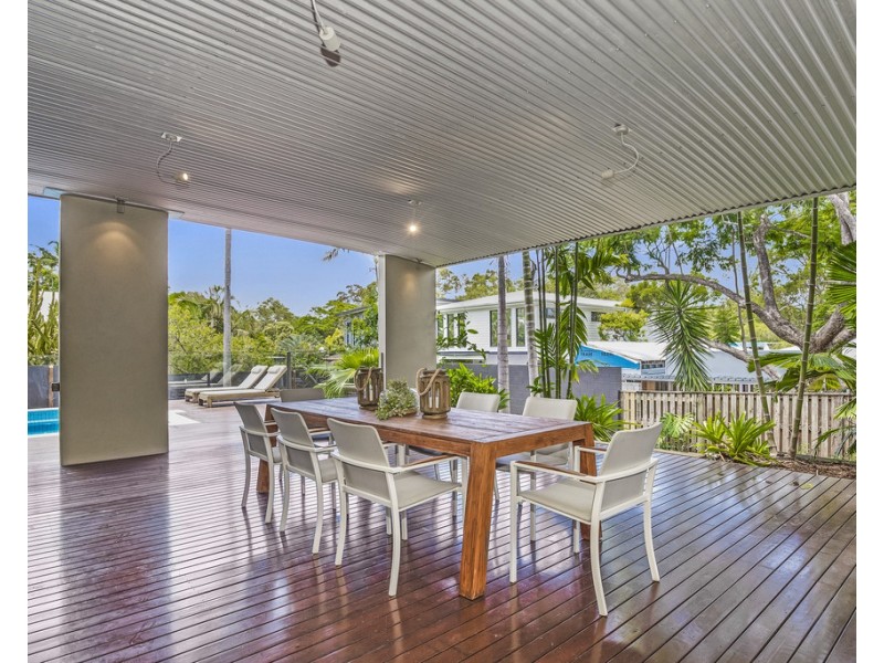 43 Lilley Road, Bardon QLD 4065