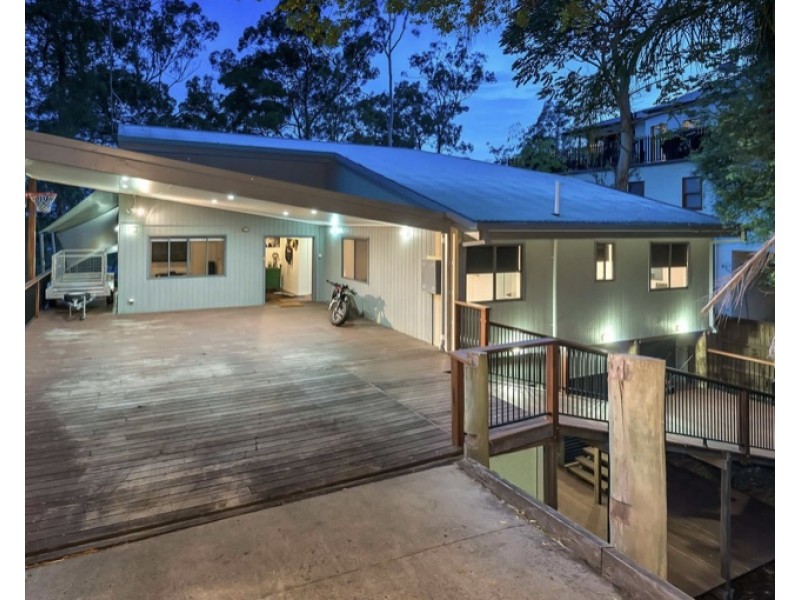 130 Simpsons Road, Bardon QLD 4065