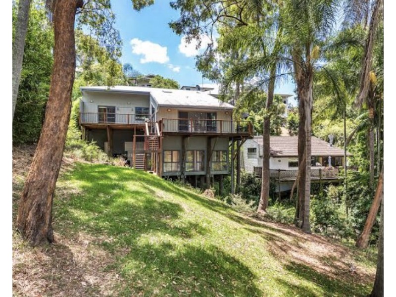 130 Simpsons Road, Bardon QLD 4065