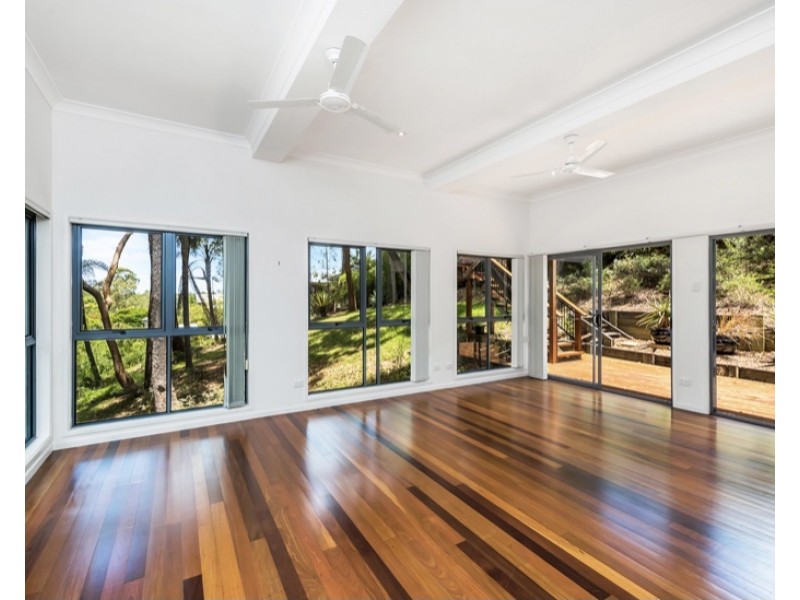 130 Simpsons Road, Bardon QLD 4065