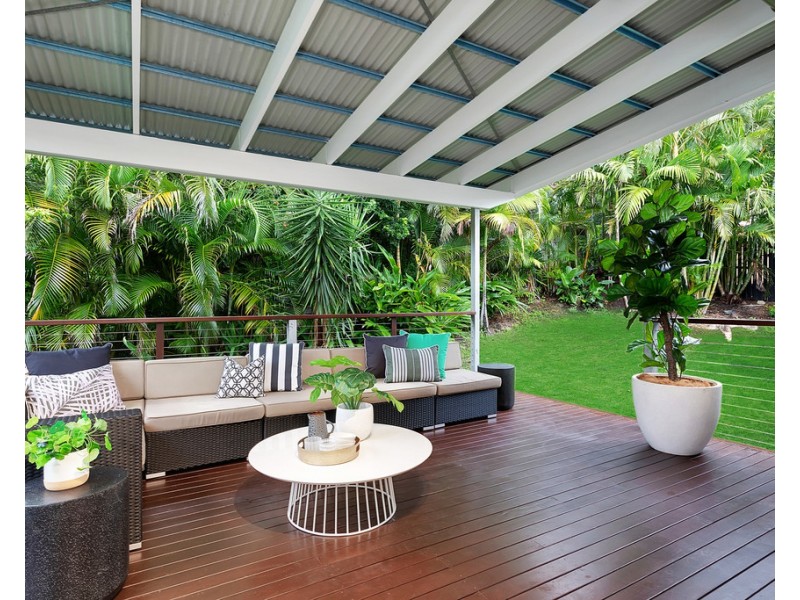 8 Eastment Street, Bardon QLD 4065