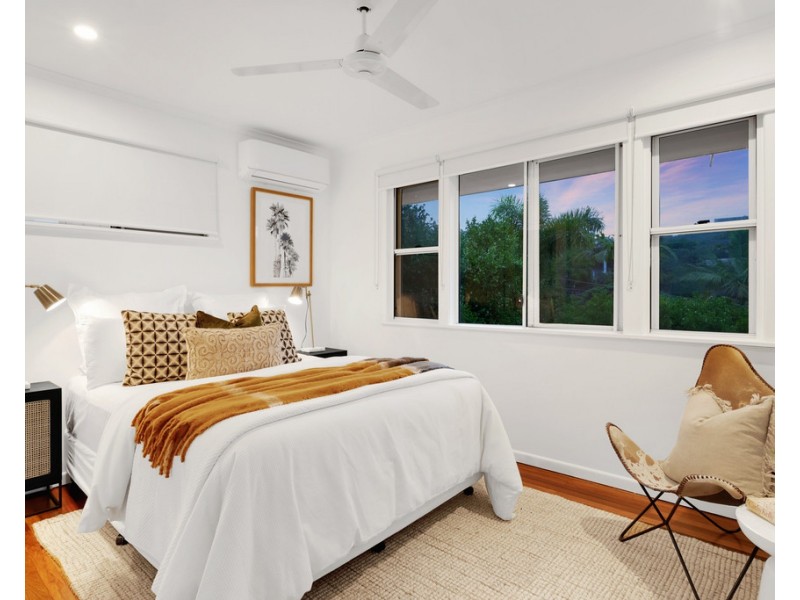 8 Eastment Street, Bardon QLD 4065