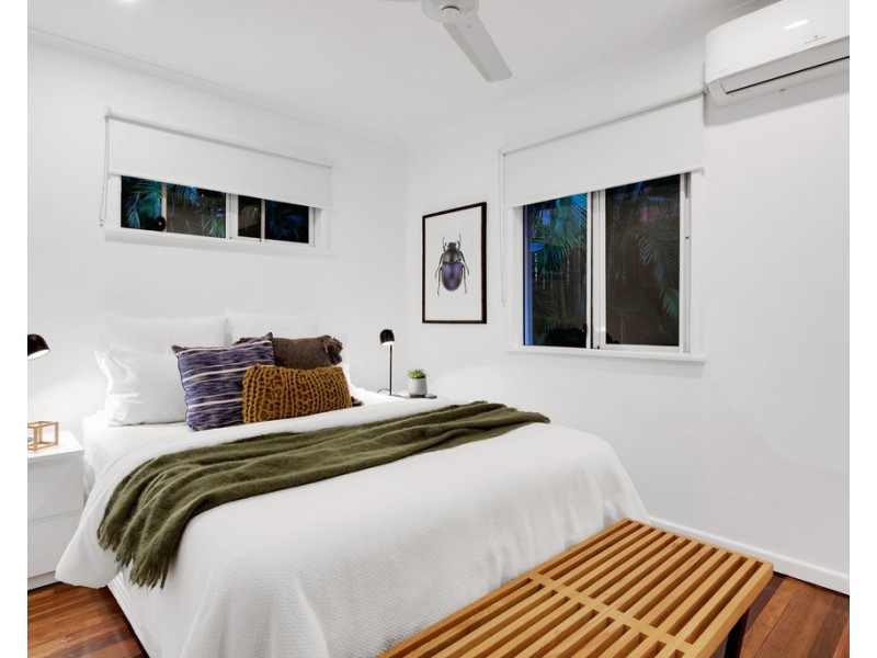 8 Eastment Street, Bardon QLD 4065