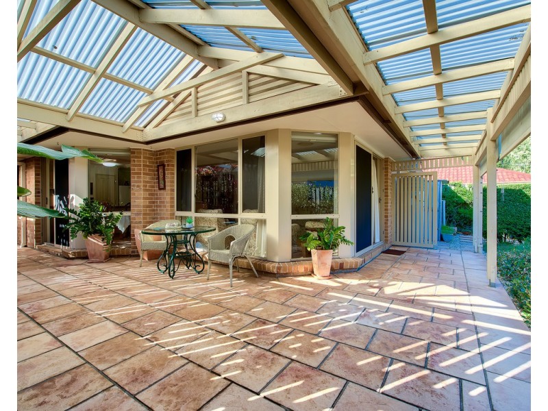 6 Benton Close, The Gap QLD 4061